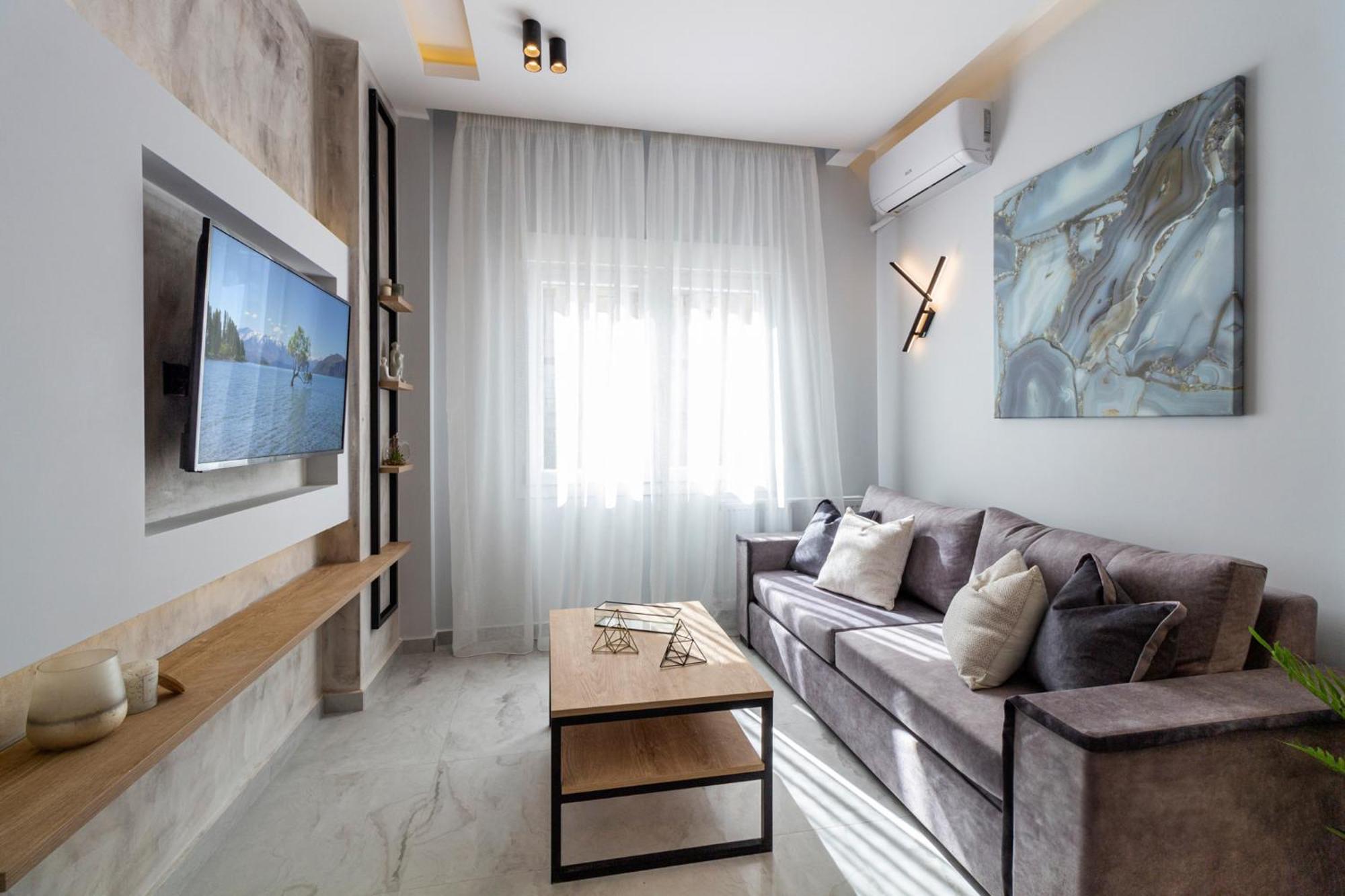 P Deluxe Suite2 Tesalonika Bagian luar foto